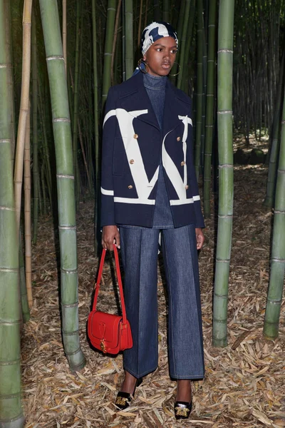 Look 34